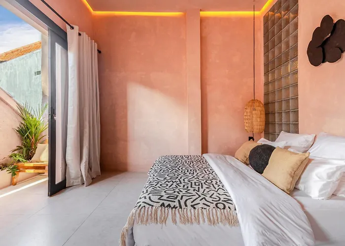Casa Ateliero Aparthotel Canggu